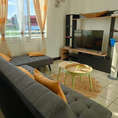 Appartement T2 - Sainte-Marie - 10 Min De L'Aeroport Екстер'єр фото